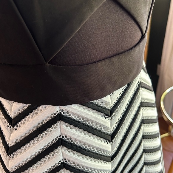 Betsy & Adam Black and White A-Line Dress with Cutout - Picture 3 of 10